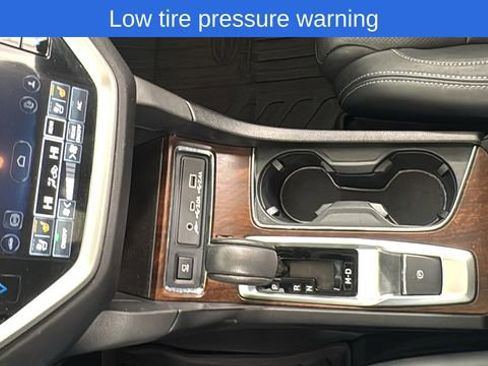 Used 2024 Subaru Ascent Touring image 30