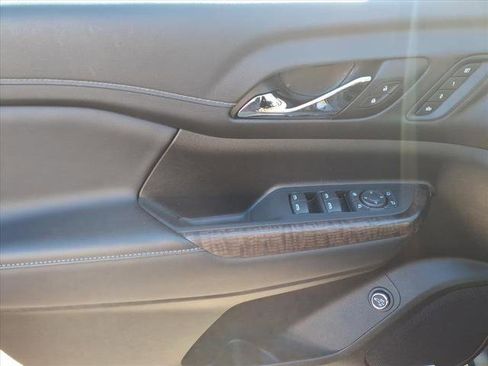 Certified 2023 GMC Acadia Denali w/ Denali Technology Package image 17