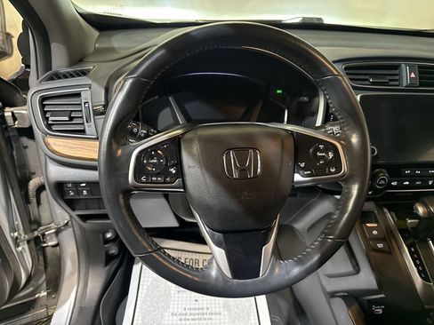 Used 2020 Honda CR-V Touring image 11
