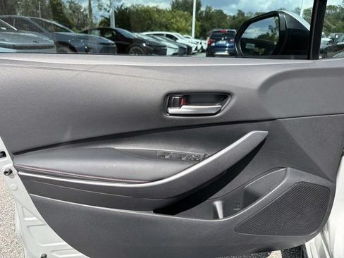 Used 2024 Toyota Corolla SE w/ SE Premium Package FWD image 7