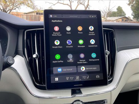 New 2026 Volvo XC60 B5 Ultra w/ Protection Package Premier image 21