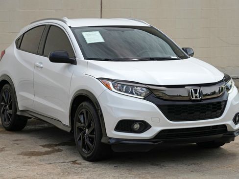 Used 2022 Honda HR-V Sport image 45