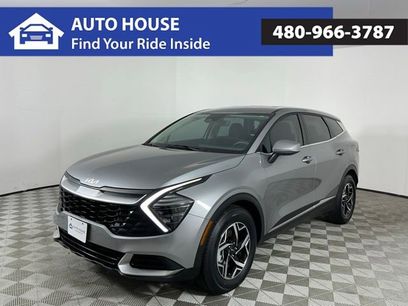 Used 2025 Kia Sportage LX