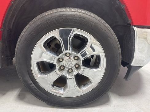 Used 2021 RAM 1500 Big Horn image 4