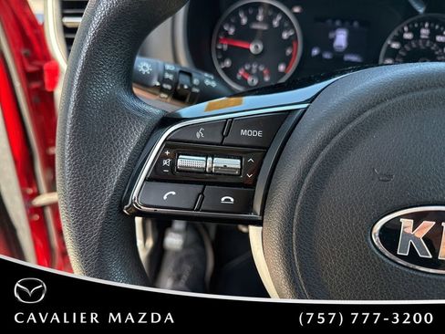 Used 2021 Kia Sportage LX image 10