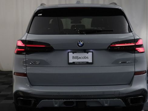 Certified 2026 BMW X5 xDrive40i w/ M Sport Package AWD/4WD image 15