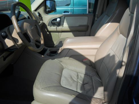 Used 2004 Ford Expedition Eddie Bauer AWD/4WD image 5