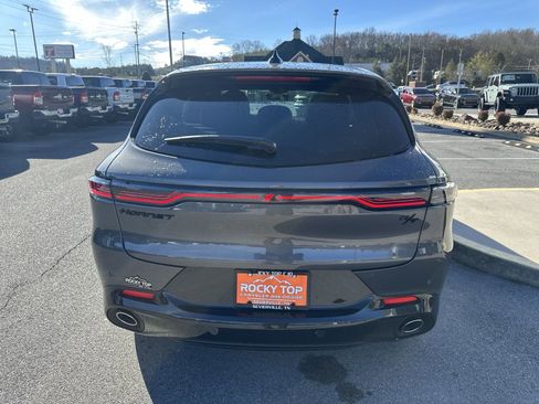 New 2024 Dodge Hornet R/T Plus w/ R/T Blacktop Package image 10