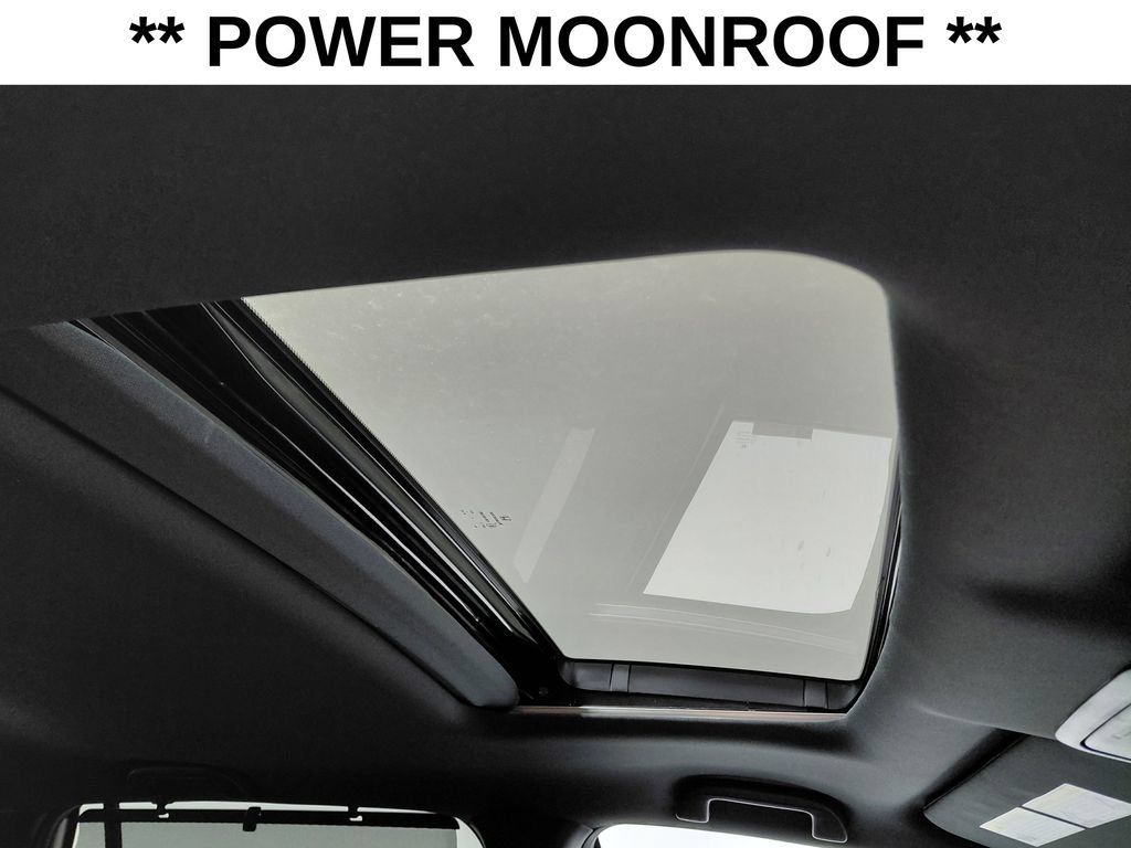 Used 2022 Honda Pilot TrailSport image 7