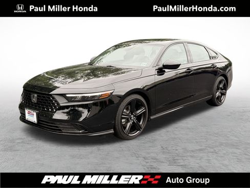 Certified 2025 Honda Accord Sport image 1