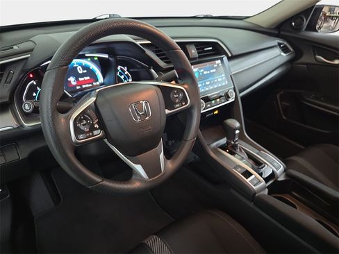 Used 2017 Honda Civic EX image 18