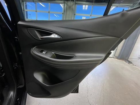 Used 2024 Buick Encore GX Preferred image 24