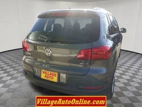 Used 2016 Volkswagen Tiguan SE image 13