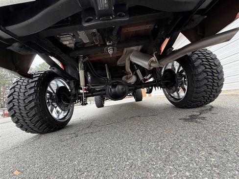 Used 2019 Chevrolet Silverado 1500 LT w/ All Star Edition image 27