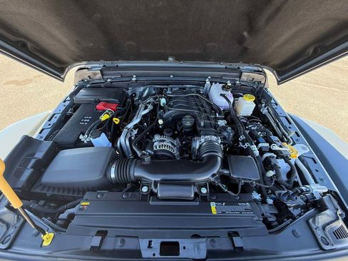 New 2025 Jeep Gladiator Rubicon image 20