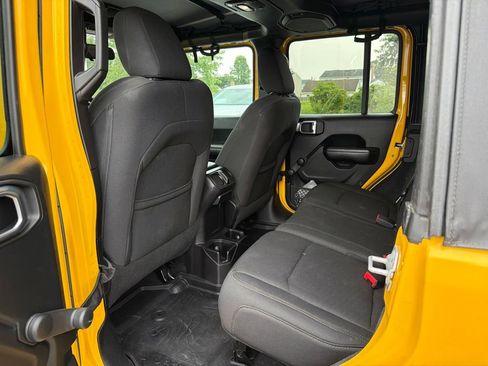 Used 2018 Jeep Wrangler Unlimited Sport AWD/4WD image 15