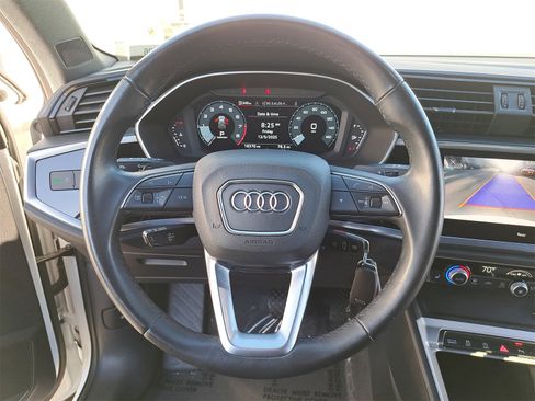 Used 2023 Audi Q3 2.0T Premium image 19