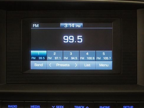 Used 2019 Hyundai Elantra SE image 26