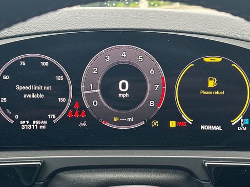 Used 2024 Porsche Cayenne image 40