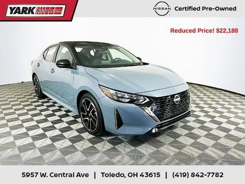 Certified 2024 Nissan Sentra SR w/ SR Premium Package image 1