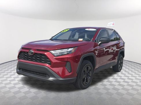Certified 2023 Toyota RAV4 LE FWD image 3