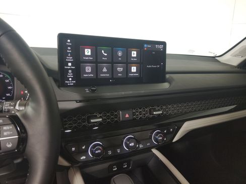 Certified 2025 Honda Accord Touring image 26