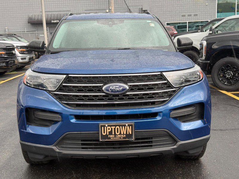 Used 2023 Ford Explorer XLT w/ Class IV Trailer Tow Package AWD/4WD image 12