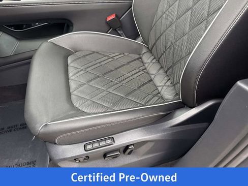 Certified 2025 Volkswagen Atlas SEL Premium R-Line AWD/4WD image 15