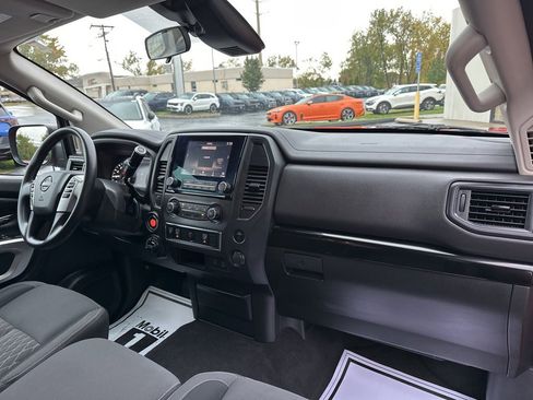 Used 2024 Nissan Titan SV w/ Accessory Utility Package image 15