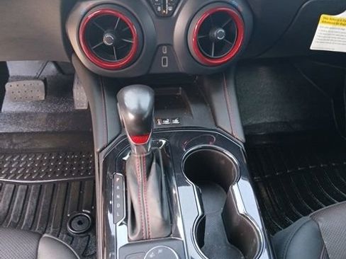 Used 2021 Chevrolet Blazer RS w/ Enhanced Convenience Package image 17