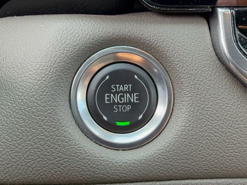 Used 2024 Chevrolet Colorado ZR2 w/ LPO, Sports Bar Package AWD/4WD image 20