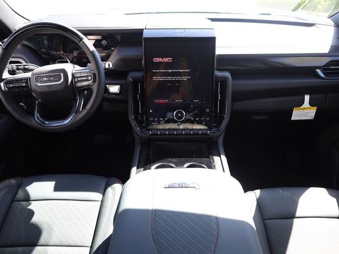 New 2026 GMC Yukon XL AT4 w/ AT4 Premium Plus Package AWD/4WD image 20