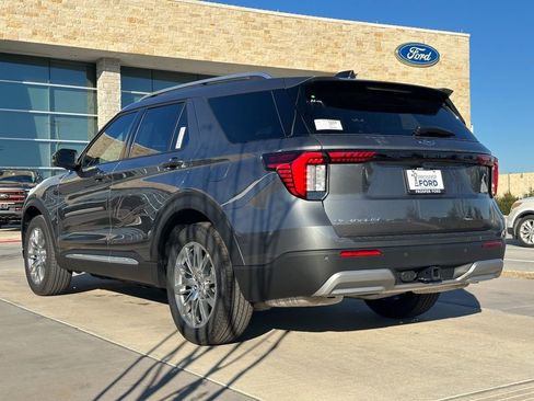 New 2026 Ford Explorer Platinum image 45