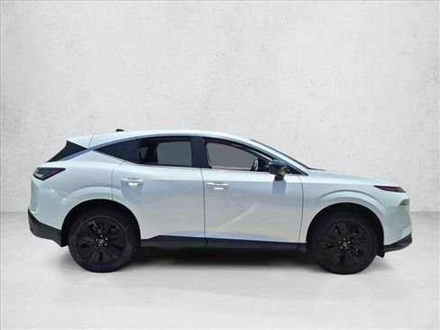 Certified 2025 Nissan Murano SV FWD image 4