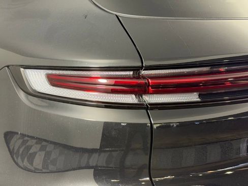 New 2026 Porsche Cayenne image 16