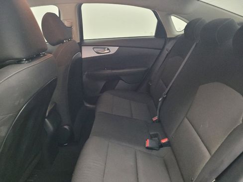 Used 2024 Kia Forte LX FWD image 18