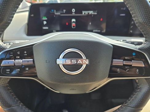 Used 2023 Nissan Ariya FWD image 22