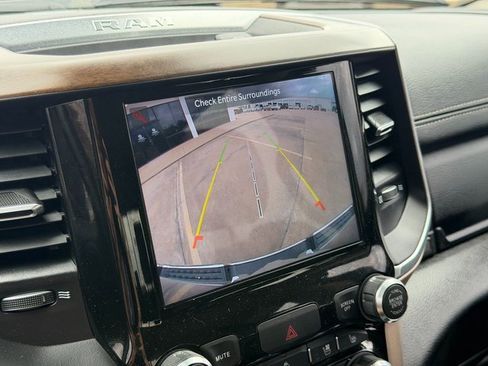 Used 2022 RAM 1500 Laramie image 37