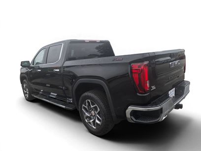 New 2026 GMC Sierra 1500 SLT w/ SLT Premium Package