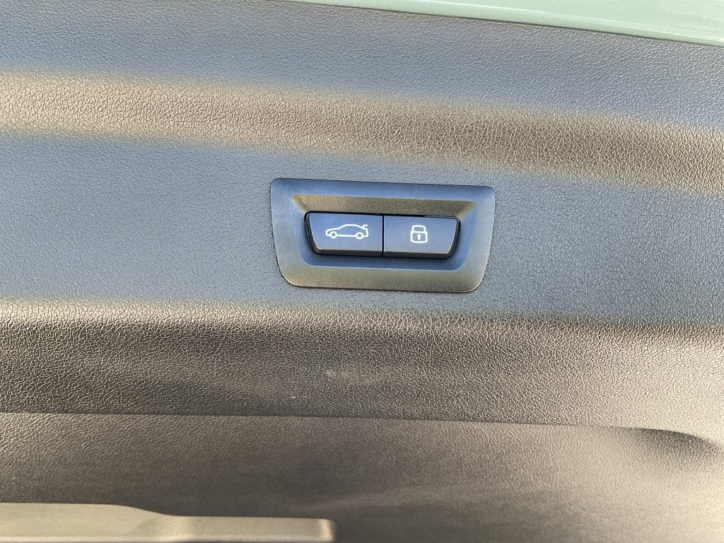 Used 2025 BMW X1 xDrive28i AWD/4WD image 10