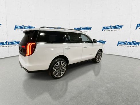 New 2026 Ford Expedition Platinum w/ Platinum Ultimate Package AWD/4WD image 11
