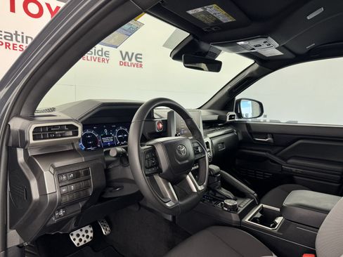 Certified 2025 Toyota Tacoma TRD Sport AWD/4WD image 15