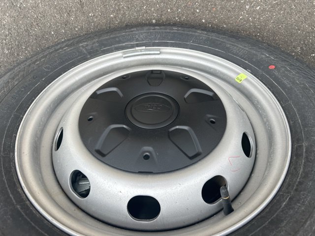 New 2026 Ford Transit 250 148 Medium Roof w/ Load Area Protection Package RWD image 9