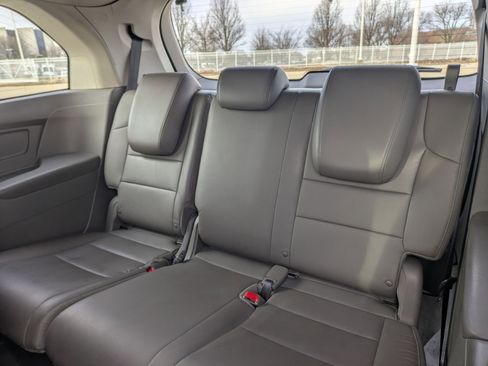 Used 2014 Honda Odyssey EX-L image 24
