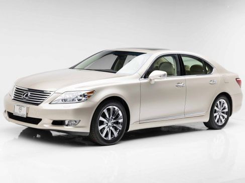 Used 2012 Lexus LS 460 w/ Luxury Value Edition image 13