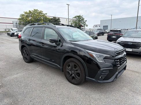 Used 2023 Subaru Ascent Onyx Edition Limited AWD/4WD image 1