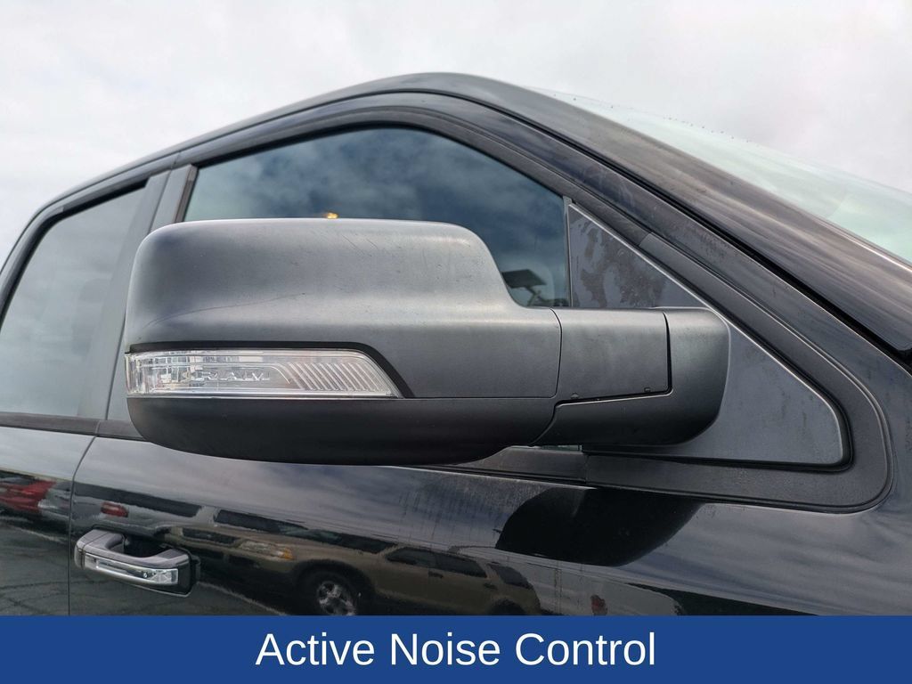 Used 2019 RAM 1500 Big Horn AWD/4WD image 13
