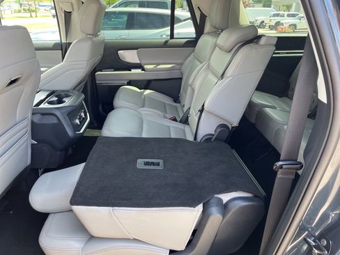 Certified 2025 Ford Expedition Max Active RWD image 10