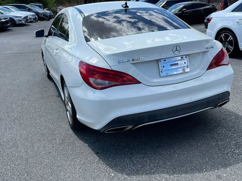Used 2017 Mercedes-Benz CLA 250 4MATIC image 4