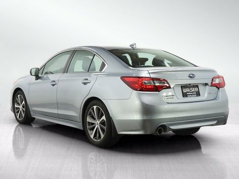 Used 2016 Subaru Legacy 2.5i Limited AWD/4WD image 3